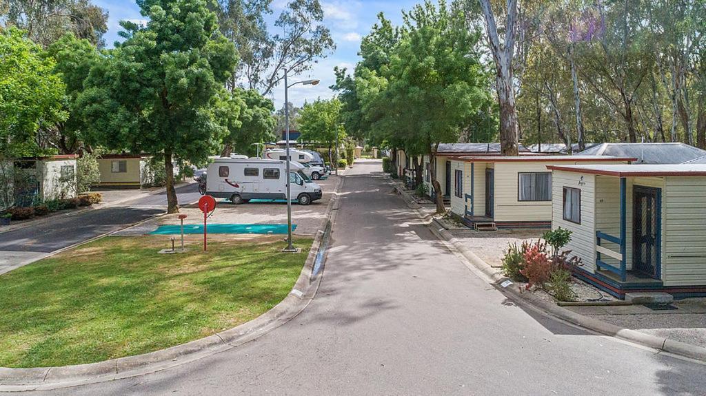 Wangaratta Caravan Park Exterior photo